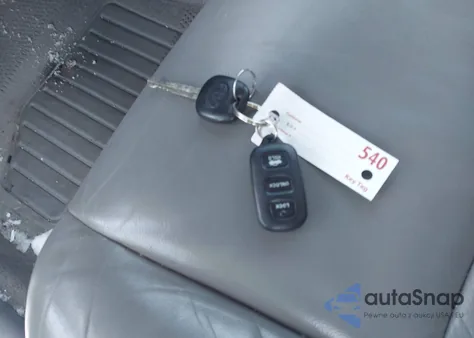 2004 Toyota Camry Xle from USA, damaged, VIN 4T1BE30K64U359036